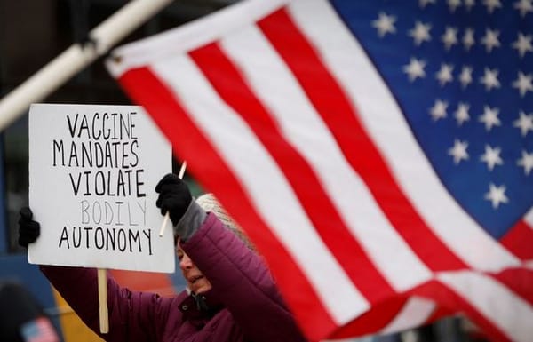 USA : licenciée pour refus du vaccin, une femme obtient une indemnisation conséquente en justice