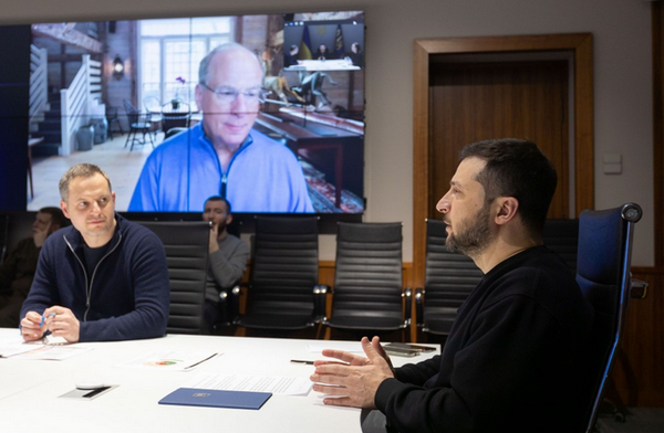 Friedrich Merz, chef de l’opposition allemande et ancien responsable de BlackRock, veut faire une guerre totale à Poutine, par Ulrike Reisner