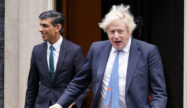 Révisionnisme : Boris Johnson épuré, le cabinet Sunak réécrit l’histoire, par Modeste Schwartz