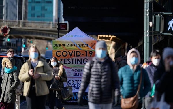 USA : nouvelle orchestration de la peur autour d’une triplédémie