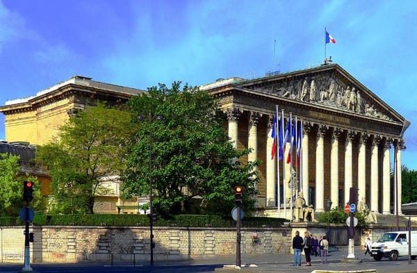 « Frexit migratoire » : championnat de charlatanisme au Palais Bourbon , par Modeste Schwartz