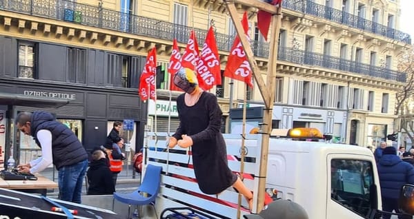 Macron et les retraites : « Il est dead, le keum » ?