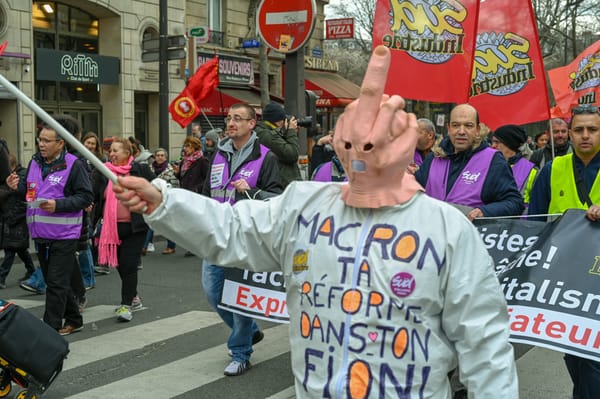 Retraites : quand Macron joue aux Néron qui incendient Rome par plaisir
