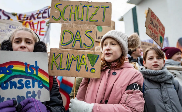 Ecofascisme : envoyez les enfants au front ! par Ulrike Reisner