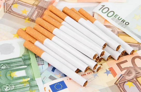 Hausse du prix des cigarettes : l’étincelle d’une contestation sociale plus large ? par Les Arvernes