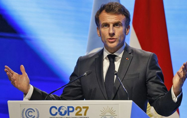 Macron (ré)industrialise le En Même Temps, par Modeste Schwartz