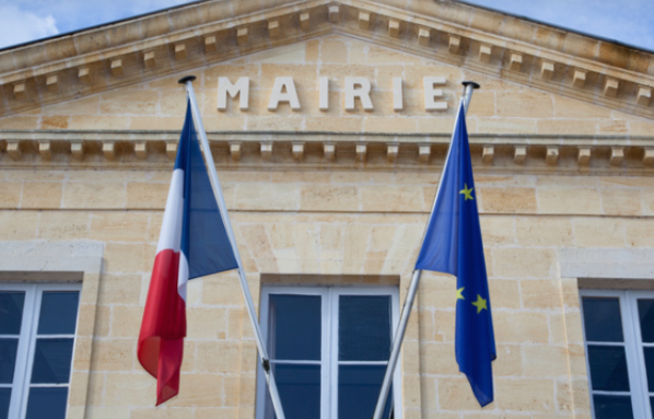 Colonialisme : Macron, pacificateur des tribus gauloises, par Modeste Schwartz