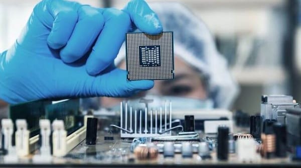 La Russie coopérera avec la Chine dans la production de micropuces, par Topcor