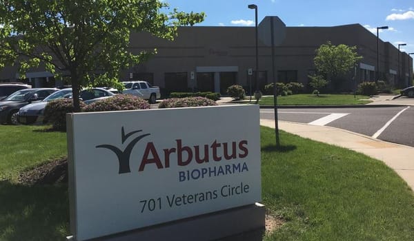 Injections ARN : Moderna perd un procès pour violation de brevet contre Arbutus Biopharma