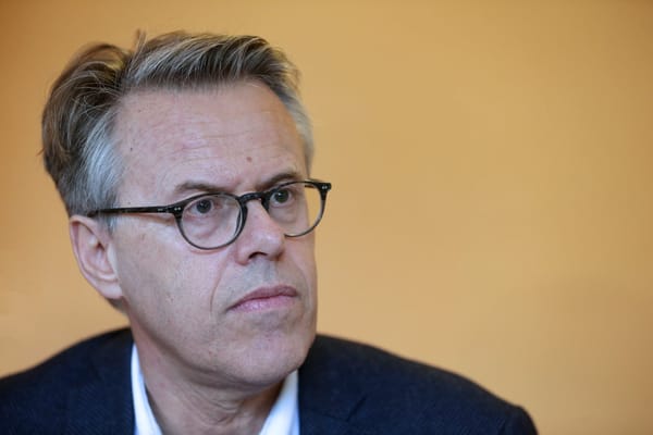 Fake news : les députés macronistes affirment que 99% des Français sont vaccinés !