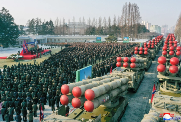 L’armée nord-coréenne en Ukraine : causes et conditions, par Topwar