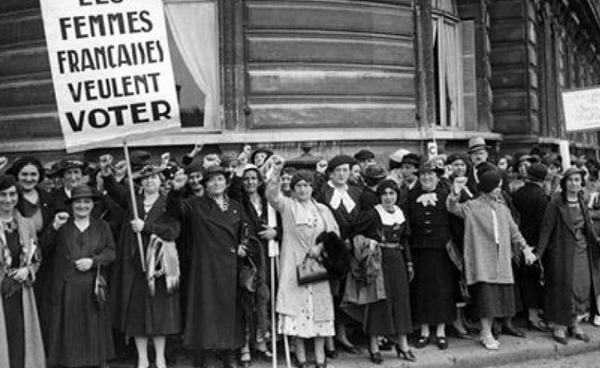 Vote des femmes : 79 ans de progrès pour aboutir à Macron, par Modeste Schwartz