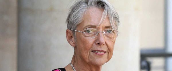 Censure et shaming pour reprendre le pays en main