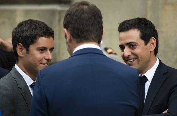 Pour épargner sa bureaucratie, Macron lance une inquisition fiscale démagogique