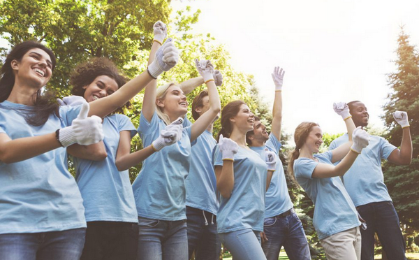 La Waffen-SNU ne peut défendre que l’Univers, par Modeste Schwartz