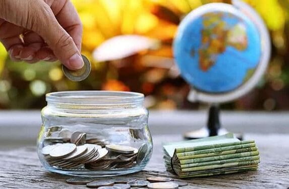 Le général Congés Payés sauvera-t-il la mise de Macron ? par Modeste Schwartz