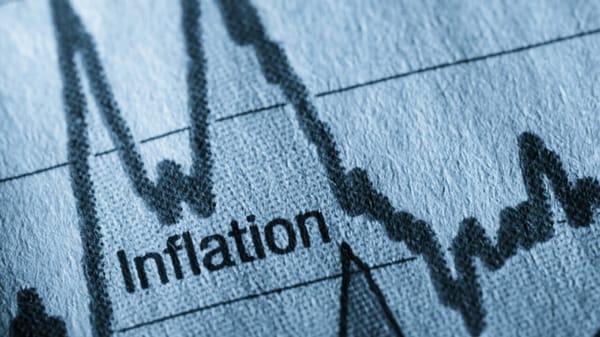 Barnier parie-t-il sur le retour d’une inflation suffisamment forte pour « désendetter » le pays ?