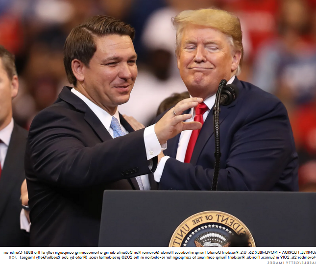 Trump et DeSantis, autrefois anti-restrictions, ne s’entendent plus vraiment sur le sujet