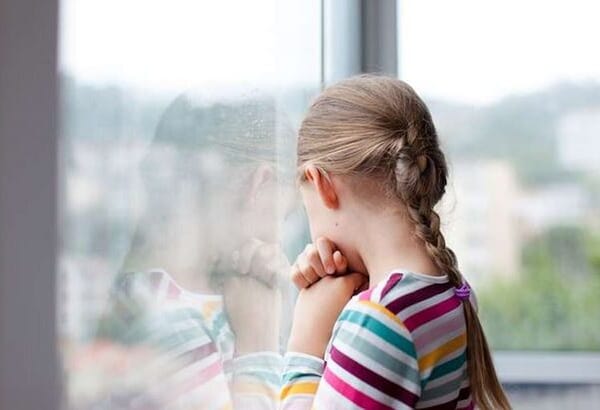 Italie : les confinements ont favorisé une puberté précoce chez les filles