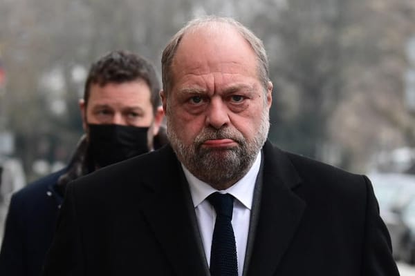 ALERTE : Dupont-Moretti lance la chasse aux partisans d’une solution à deux Etats en Palestine