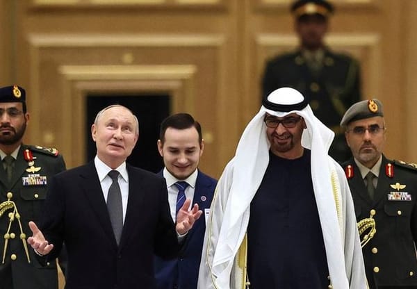 Le refus de Poutine de serrer la main de l’ambassadeur britannique suscite des réactions hostiles, par Topwar