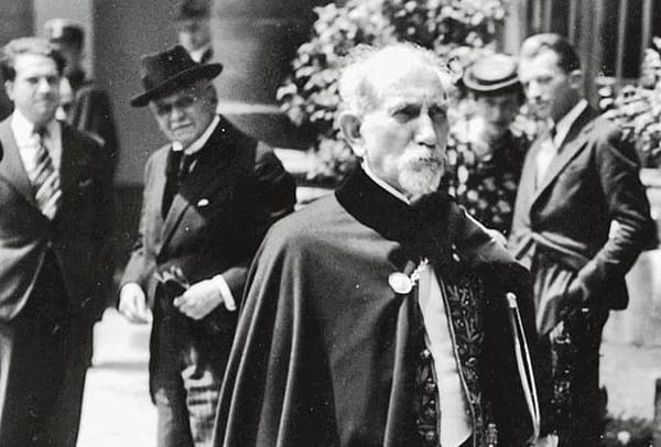 Chronique de la royauté : peut-on être nationaliste et royaliste en même temps ?