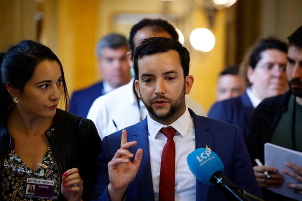 Comment le RN encaisse peu à peu l’influence de la finance mondialisée