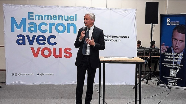 Vers une auto-dissolution de la macronie ? par Florent Machabert