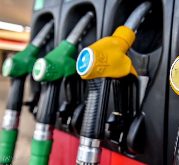 Le prix élevé de notre essence dissimule une crise…Laquelle ? par Yves-Marie Adeline