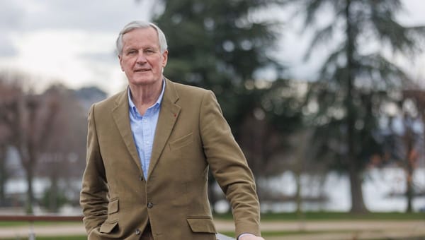 Jacques Myard : « Barnier échouera. Macron démissionnera »