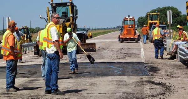 Les socialistes veulent faire payer la retraite des fonctionnaires municipaux par les ouvriers du privé…