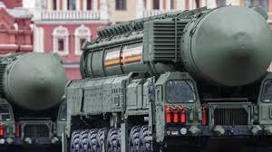 Poutine propose aux USA un duel en Ukraine: missile hypersonique russe contre défenses américaines