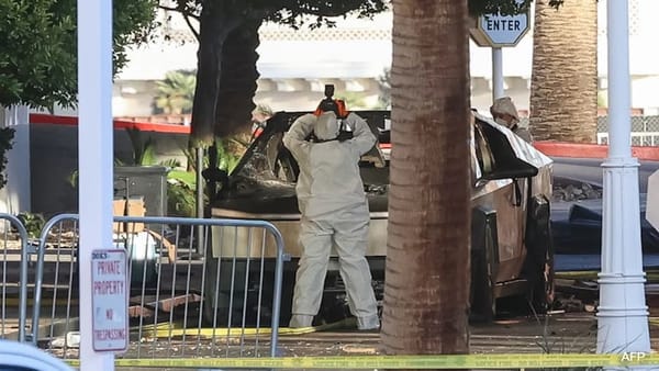 Elon Musk relie l’explosion d’un Cybertruck à Las Vegas et l’attaque à La Nouvelle-Orléans