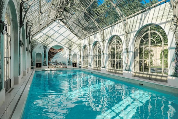 Bayrou et Lombard renoncent à taxer les hauts revenus