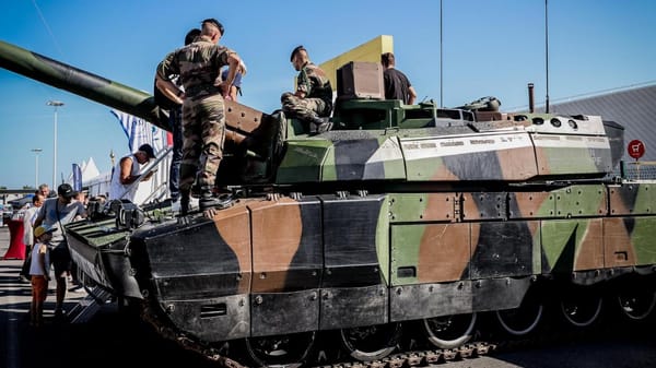 Hogard : « Il faudra dix ans pour reconstruire une armée française crédible »