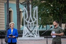 Guerre, endettement, censure: nous allons voir les « valeurs » de l’Union Européenne à l’œuvre