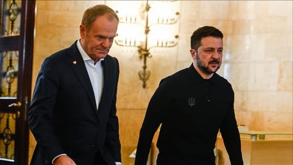 Donald Tusk veut faire une grosse affaire de l’Ukraine, par Ulrike Reisner