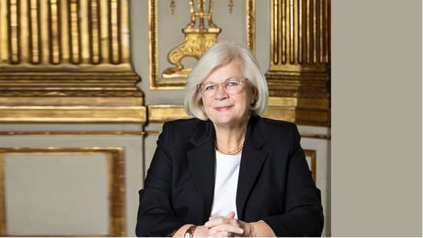 Vautrin veut limiter les écrans aux tout-petits, mais sans sanctionner