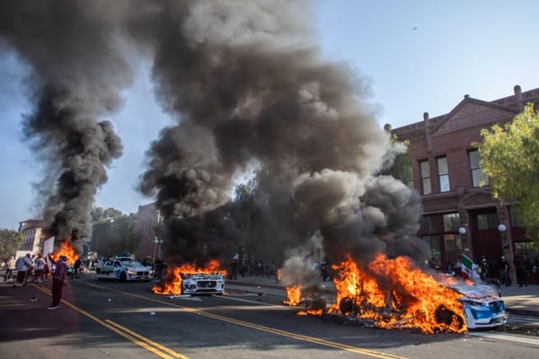 Los Angeles sous haute tension : après la garde nationale, Trump déploie les Marines