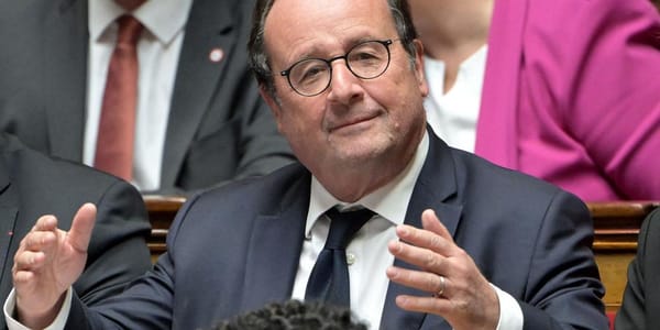 Emmanuel Macron est bien parti pour battre le record d’impopularité de François Hollande