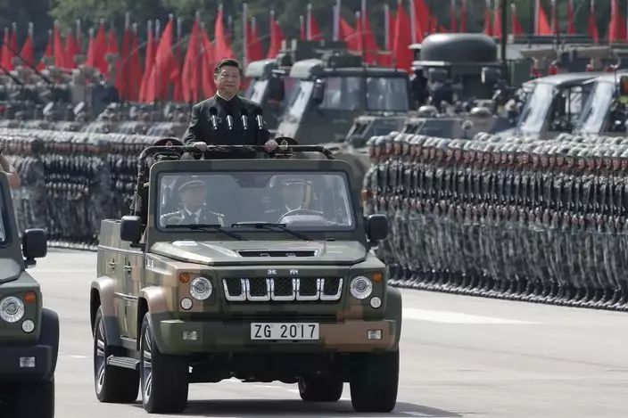 Défilé à Pékin : la Chine défie la suprématie militaire US