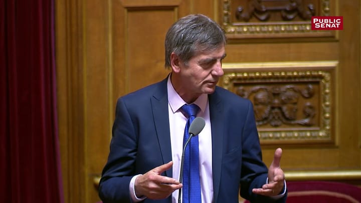 Selon un rapport sénatorial, Bruxelles explose la dette et ligote les États sans mandat