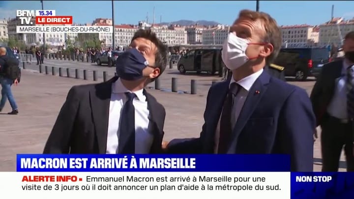 Un Marseille en carton-pâte pour un Macron en mode pain et jeux…