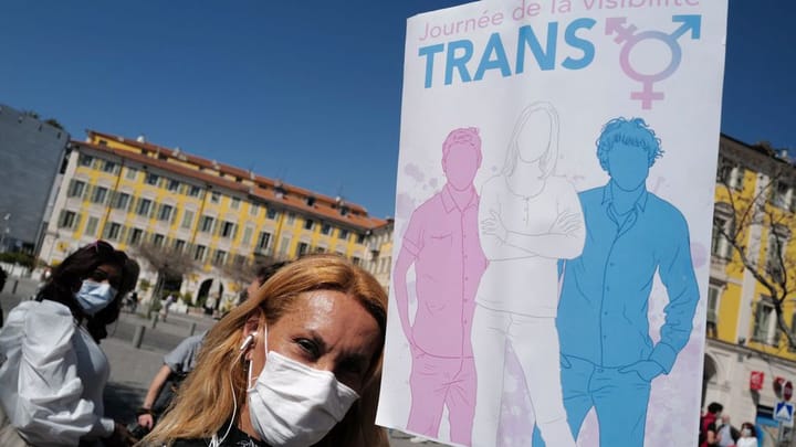Le Parisien n’en revient pas : la réalité est transphobe, par Modeste Schwartz