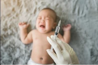 Pfizer veut pouvoir administrer 3 doses aux enfants