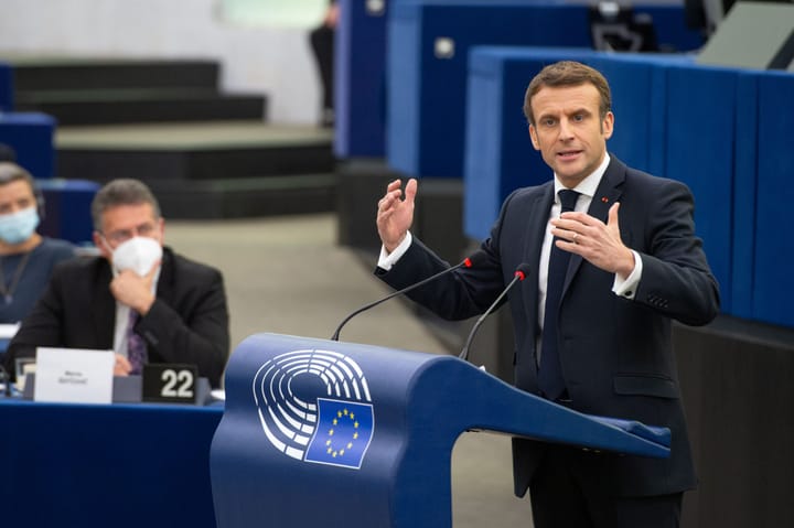 Pourquoi sommes-nous gouvernés par des chats ? par Jean Goychman