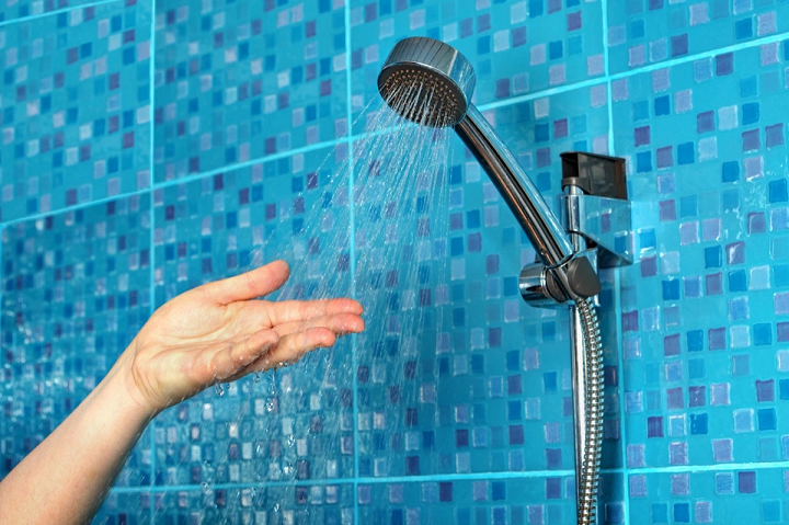 Les bienfaits insoupçonnés d’une douche froide !