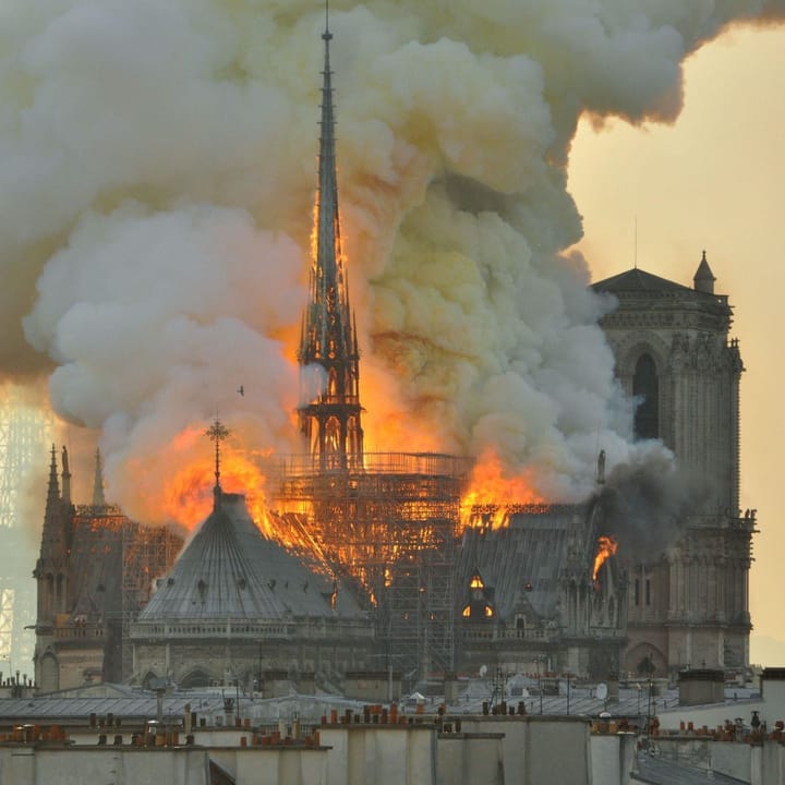 [PAYANT] Urbi et Orbi n° 11 – Un incendie volontaire à l’église Sainte Odile mais qui s’en préoccupe?