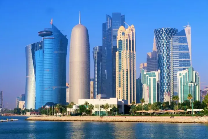 Le Qatar aidera la Russie à pacifier l’Europe – par Guevorg Mirzayan