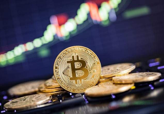 De record en record, Bitcoin est au plus haut depuis… 2012 ! Pourquoi ? par Florent Machabert